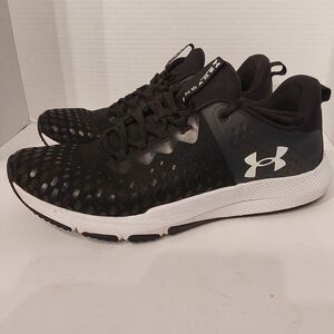 UNDER ARMOUR CHARGED ENGAGED 2 - 13M PRE-OWNED